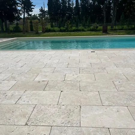 Mila * Monteux